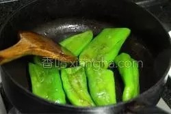 自己在家做的虎皮青椒