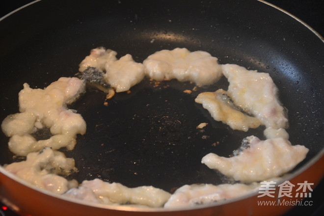 龙胆鱼番茄辣酱面