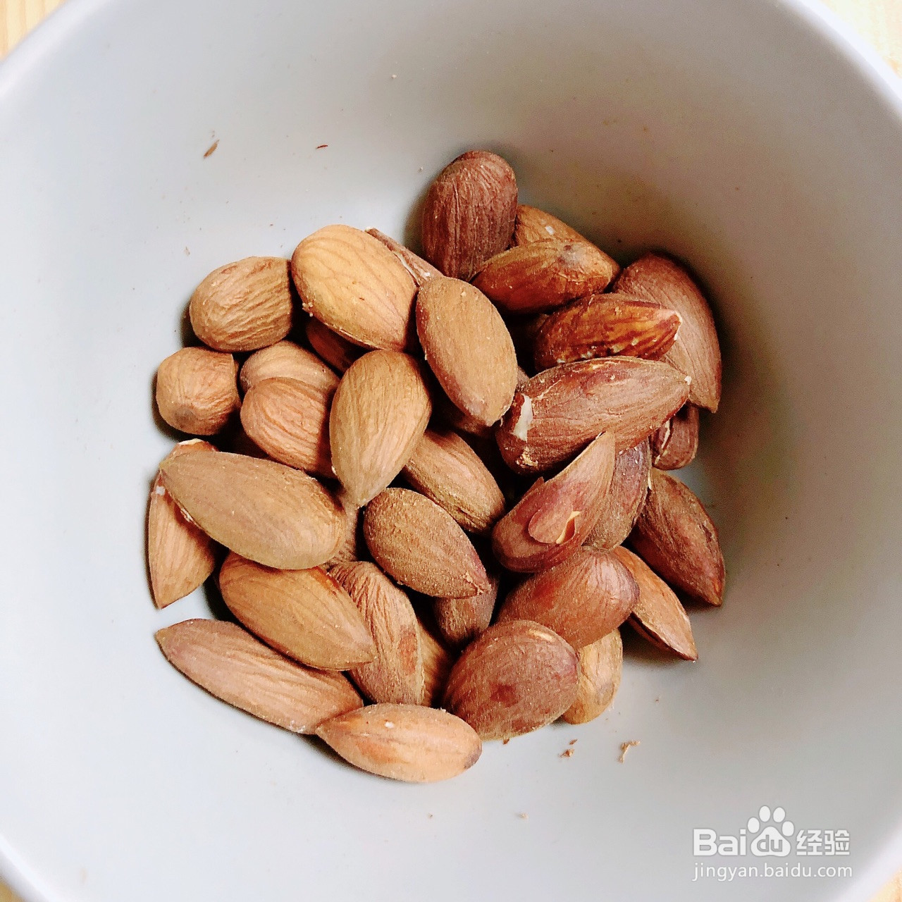 坚果奶枣网红零食的做法