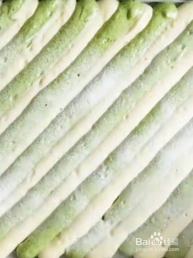 奇异果酸奶条纹蛋糕怎么做