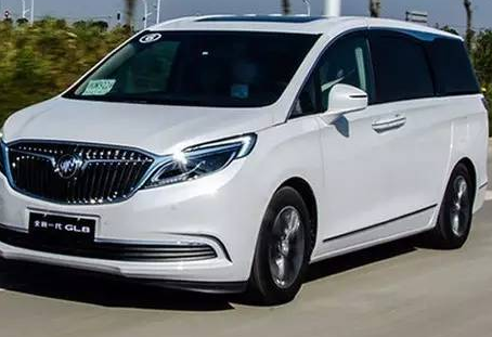 别克gl8剩余油量怎么查询