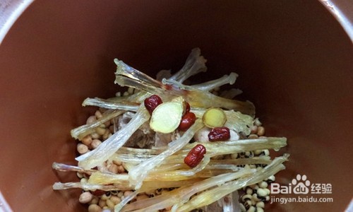 眉豆猪脚筋汤怎么做？