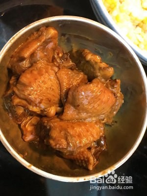 养生食补玉米蒸鸡翅的做法