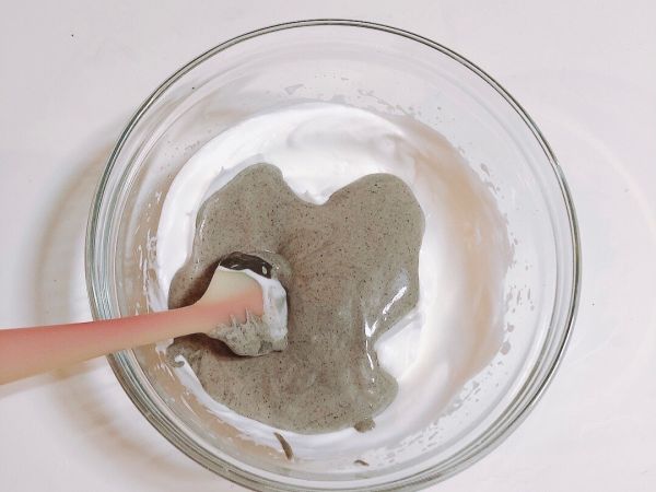 香浓黑芝麻纸杯蛋糕高颜值甜品