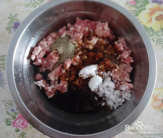 猪肉香菇鸡蛋卷做法