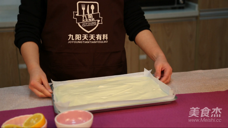 草莓慕斯蛋糕