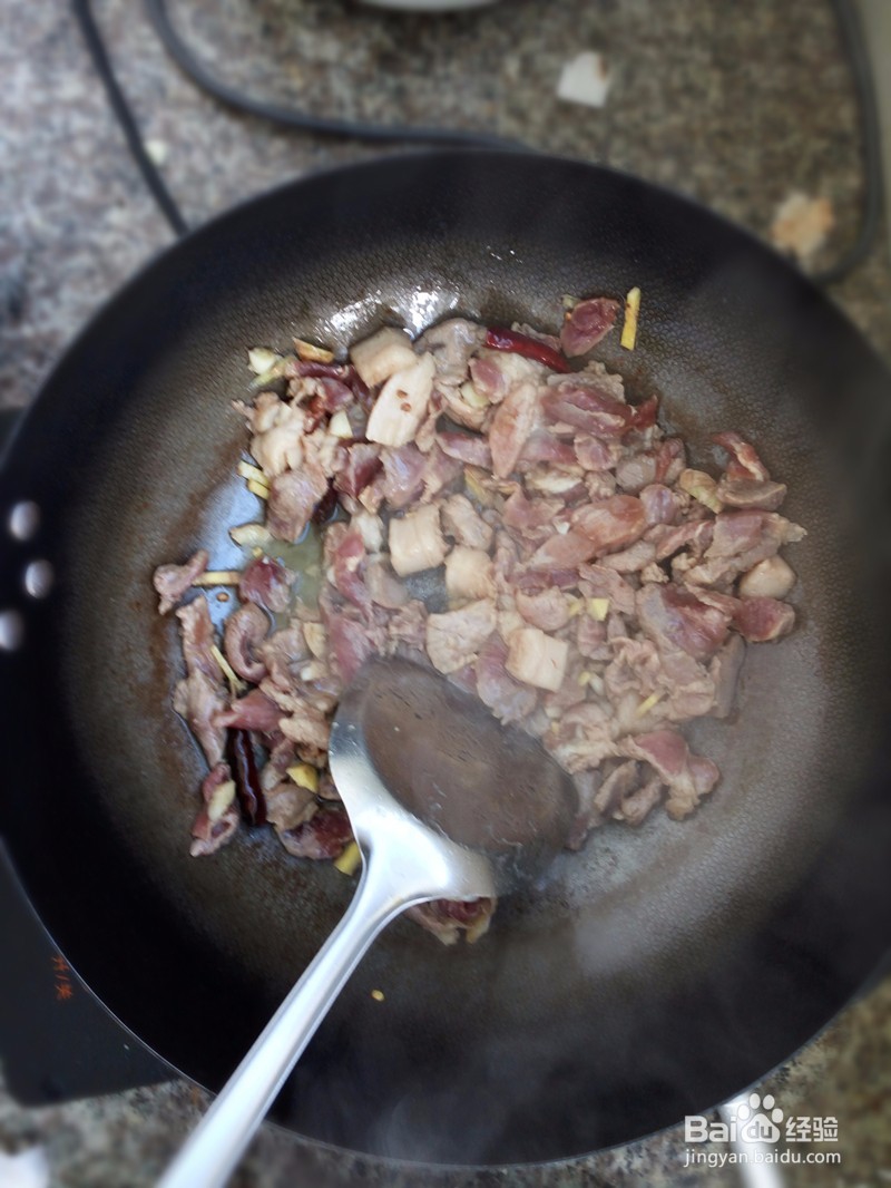 青椒炒肉的做法