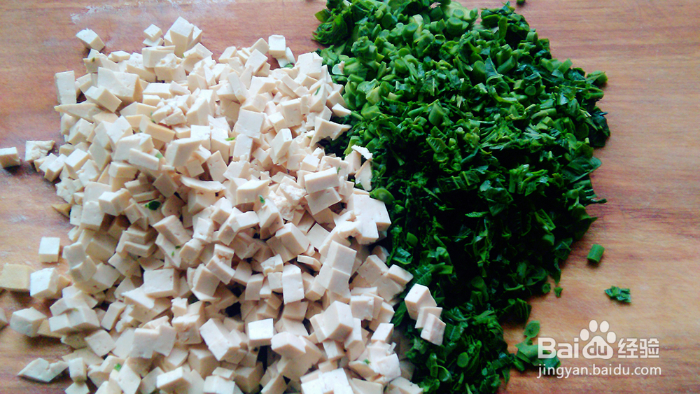 香气满满的香椿芽拌豆腐