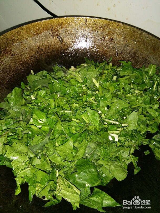 小炒蒜蓉萝卜缨