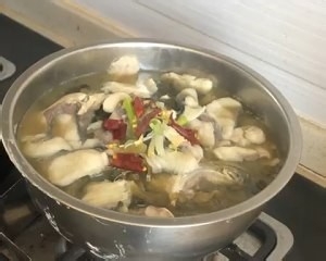 家常做法酸菜鱼