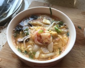 美食汤羹--嫩豆腐菌菇海鲜汤