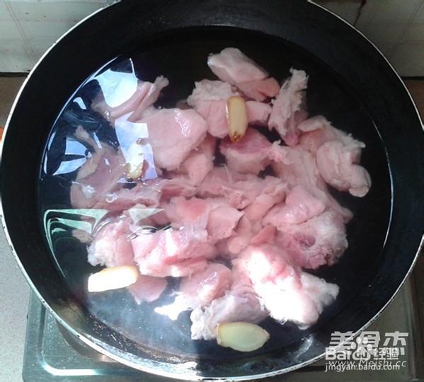 玉米山药猪蹄汤