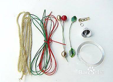 DIY作坊：[2]教你做中国结圣诞胸针