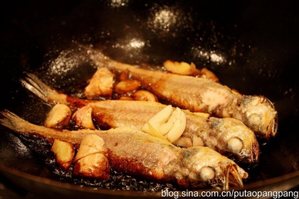 本帮红烧小黄鱼