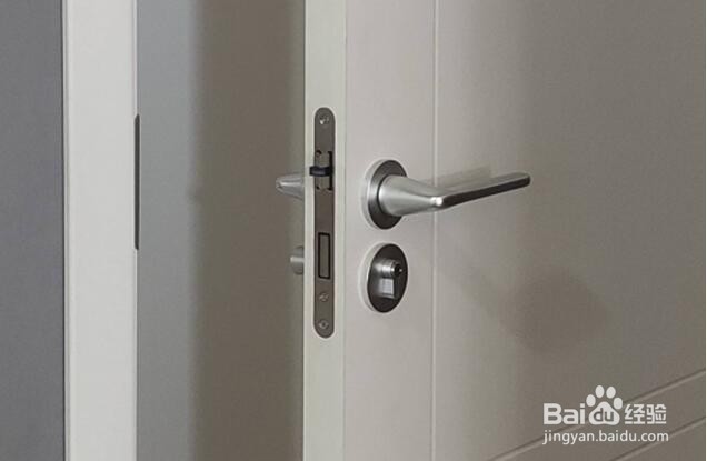 选购木门或实木门的几个注意事项