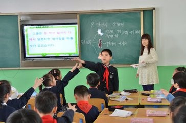 年轻教师任何评课