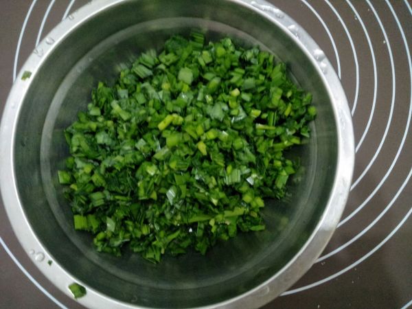 韭菜饼#《风味人间》美食复制大挑战#