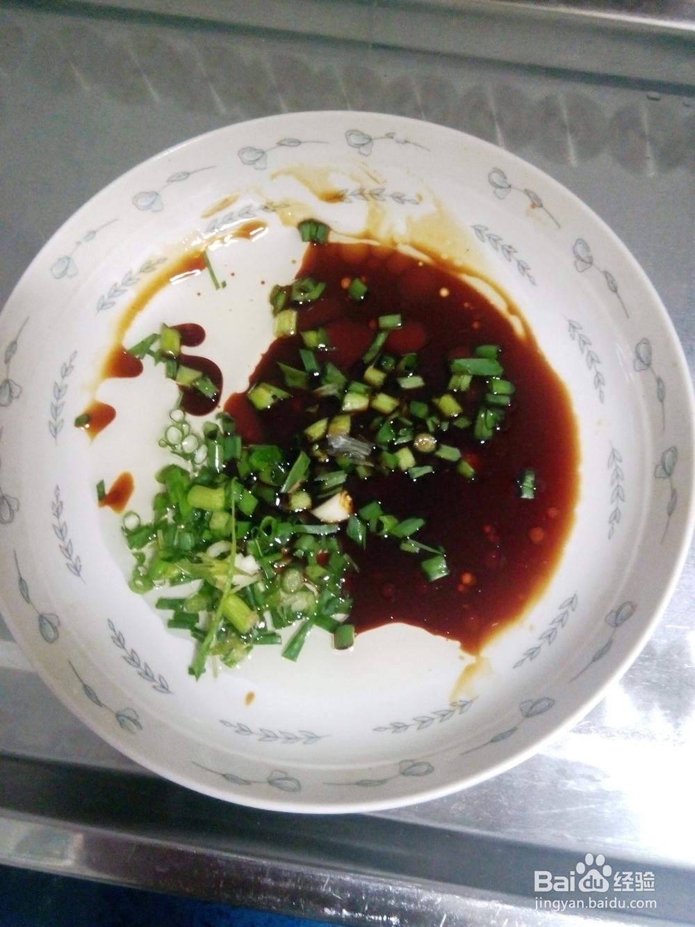 葱拌面的制作