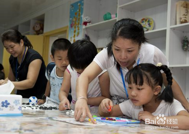 孩子交给托管后,家长应该做什么?