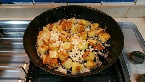 养生食补蒜香马铃薯