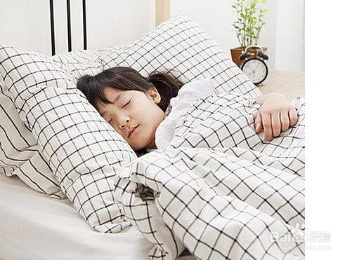 如何让孩子春季吃好睡好