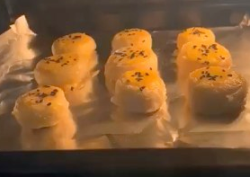 怎样制作香脆可口的网红香蕉酥步骤