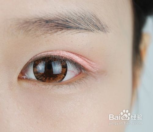 蛇年如何化桃花妆