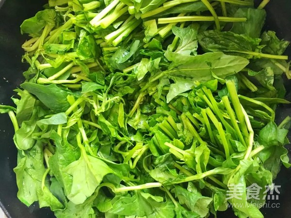 菠菜鸡蛋炖粉条