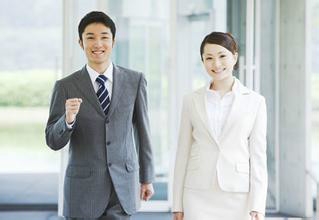 下属越级打小报告时，怎么解决
