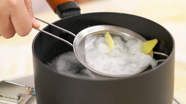 木瓜燕窝炖雪蛤