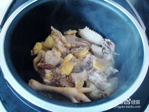 电饭煲荸荠炖鸡