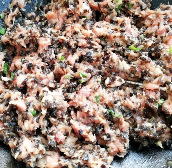 鸡汁猪肉茴香饺子