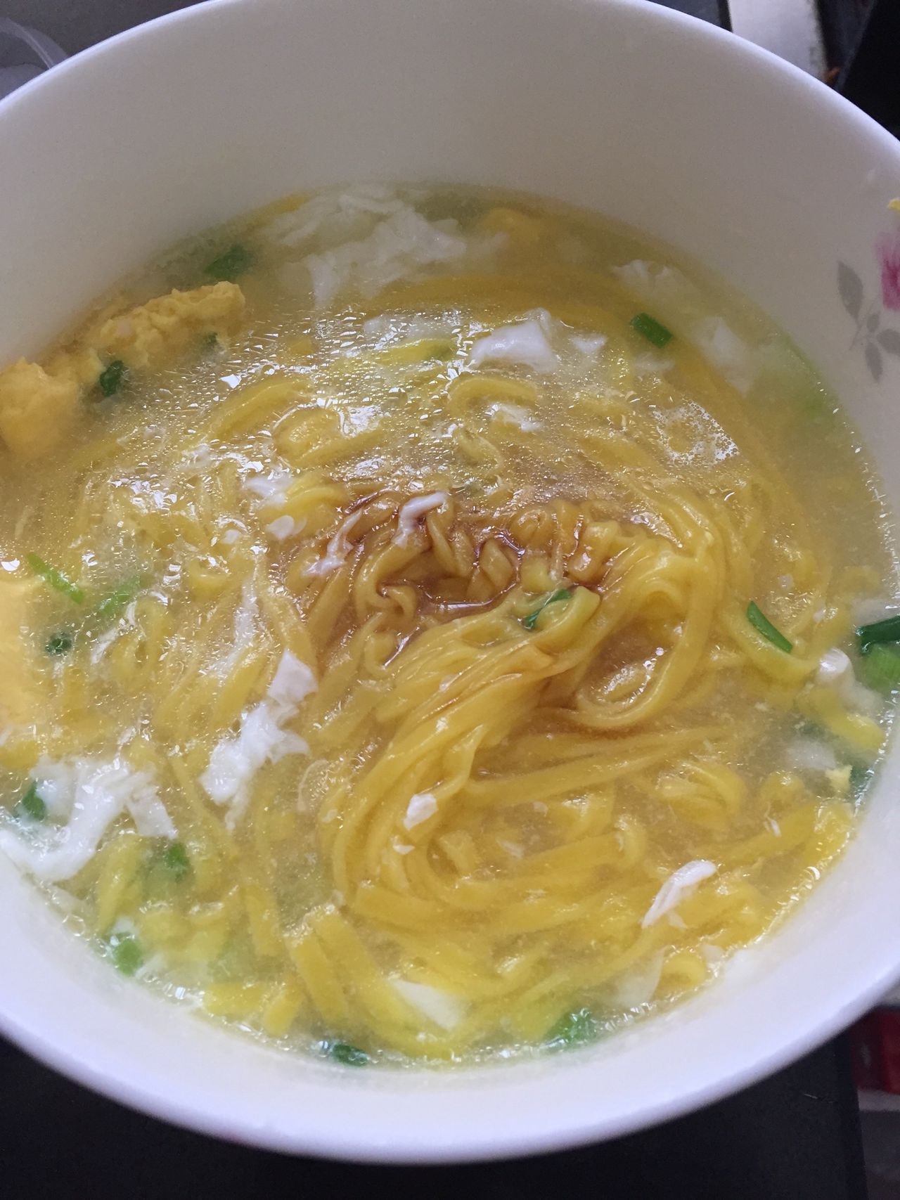 葱花鸡蛋南瓜面条的做法，妈妈们学会了吗？