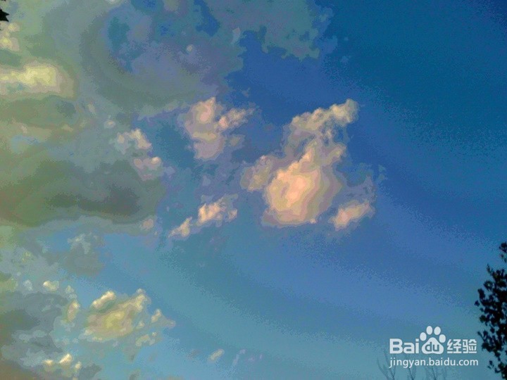 怎样在傍晚拍天上的飘云花