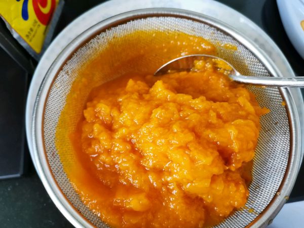 七彩玫瑰花馒头