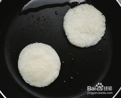 日式炸鸡米饭汉堡