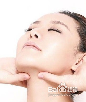 按摩瘦脸方法