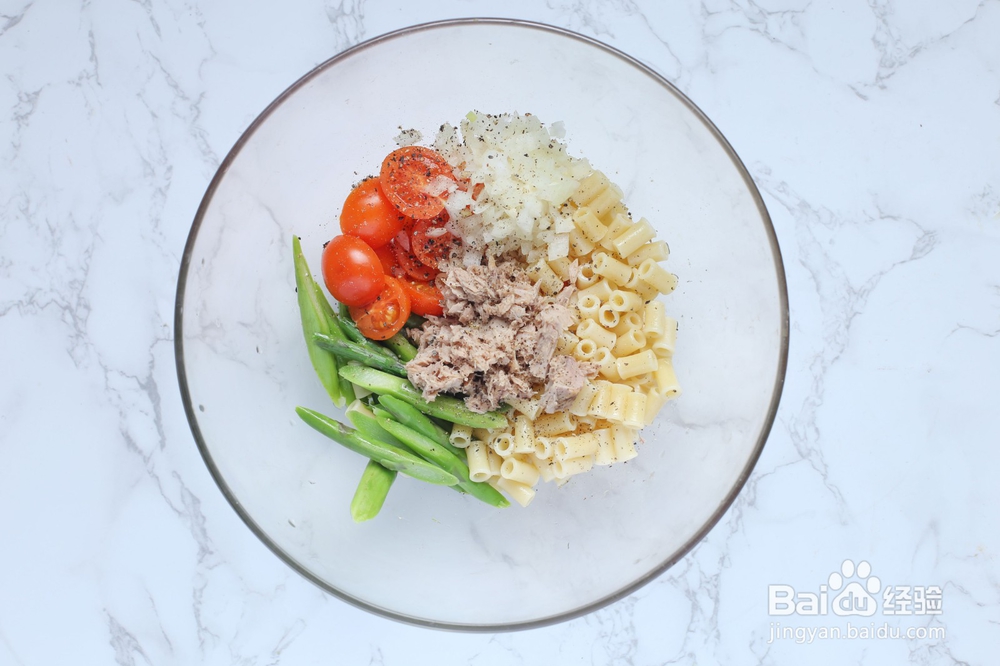 低卡低脂的通心粉金枪鱼沙拉