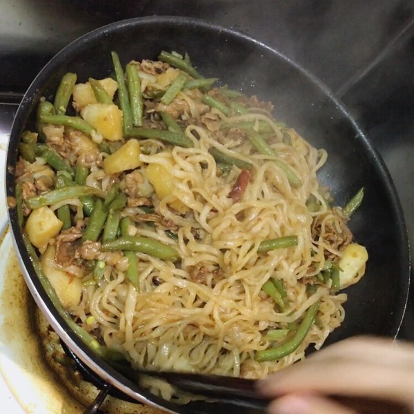 豆角焖面的做法