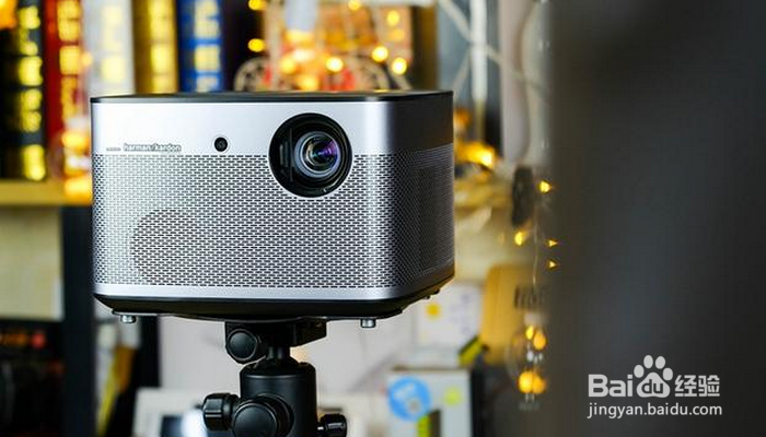 轻松替代传统电视：极米智能投影体验