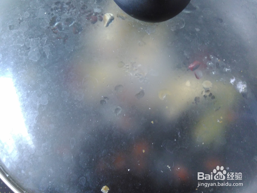 原汁原味的水灼鸡的做法