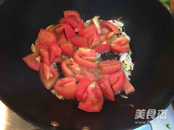 西红柿鸡蛋疙瘩汤