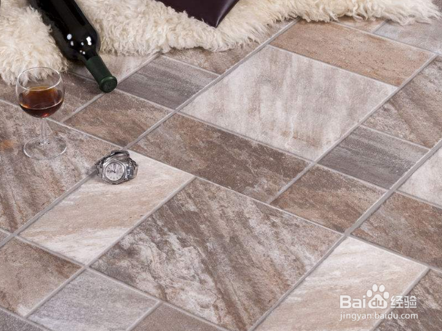 装修是应该如何选择地板？