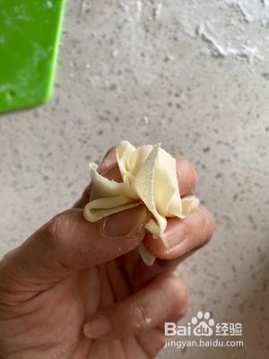虾肉绉纱馄饨的做法
