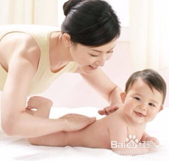 抚触婴幼儿时的注意事项