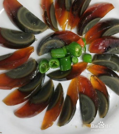 家常菜：青椒皮蛋