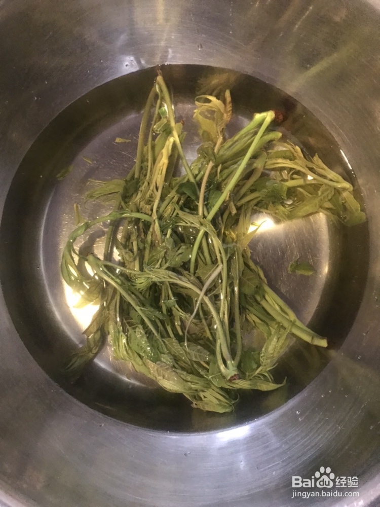 小孩子超喜欢的香椿拌豆腐香干