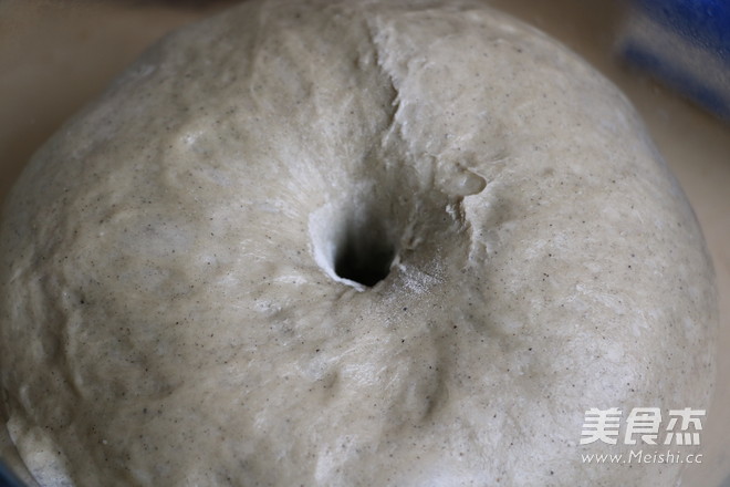 黑芝麻吐司的做法
