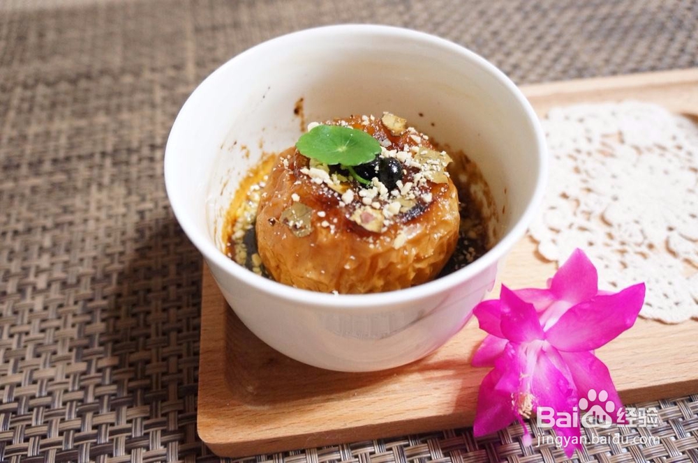 如何用烤箱来烤苹果?一点都不输烤肉哦!