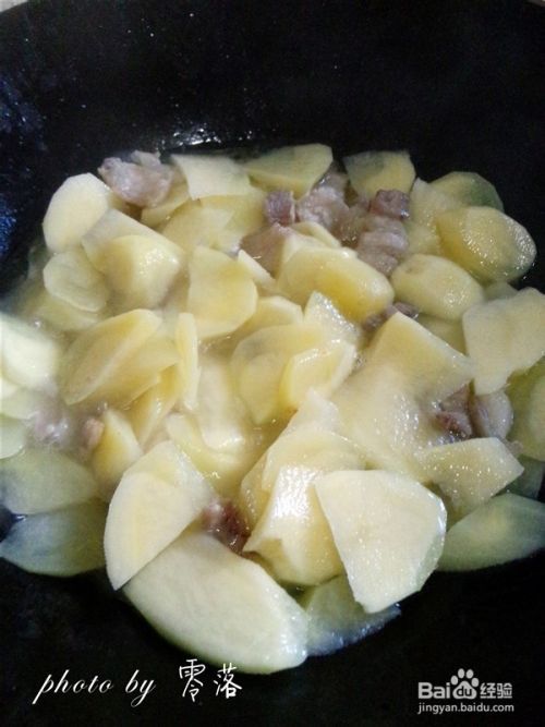 家常菜：土豆炒肉